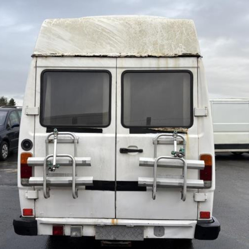 Feu arriere principal droit (feux) MERCEDES SERIE L 601 Photo n°6