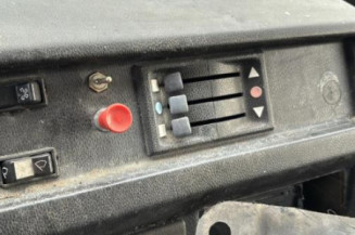 Feu arriere principal droit (feux) MERCEDES SERIE L 601