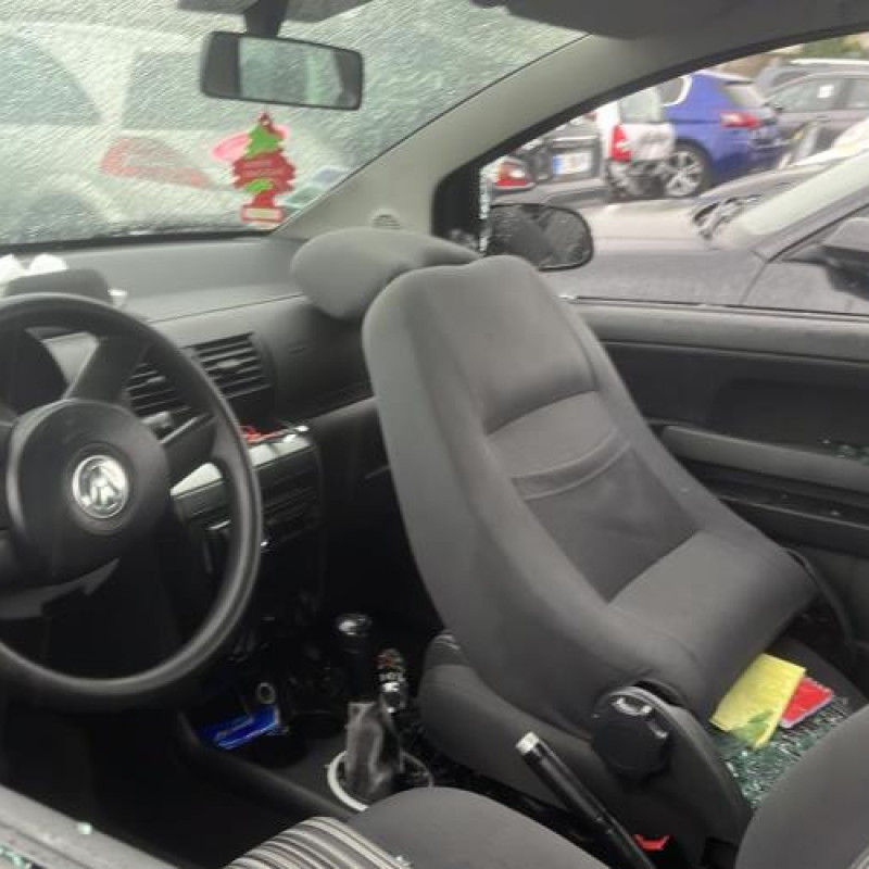 Moteur essuie glace avant VOLKSWAGEN FOX Photo n°12