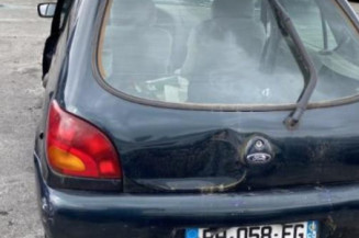 Moteur essuie glace arriere FORD FIESTA 4