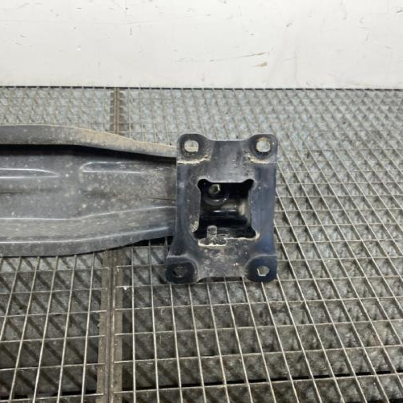 Renfort pare choc arriere (traverse) VOLKSWAGEN GOLF 7 Photo n°5