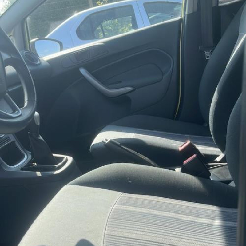 Porte arriere gauche FORD FIESTA 6 Photo n°19