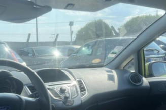 Feu arriere principal gauche (feux) FORD FIESTA 6
