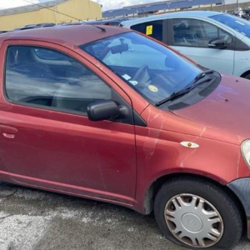 Feu arriere principal droit (feux) TOYOTA YARIS 1 Photo n°11