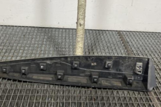 Baguette de porte arriere gauche  RENAULT CLIO 4
