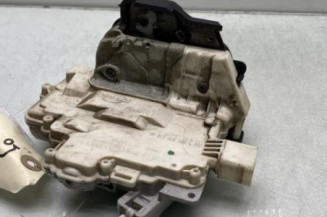 Serrure arriere gauche AUDI A4 2