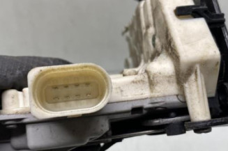 Serrure arriere gauche AUDI A4 2