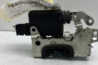Serrure arriere droit DACIA DUSTER 1