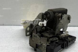 Serrure arriere droit DACIA DUSTER 1