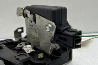 Serrure avant droit DACIA DUSTER 1