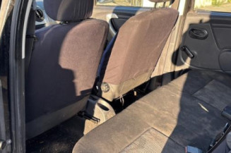 Serrure avant droit DACIA SANDERO 1