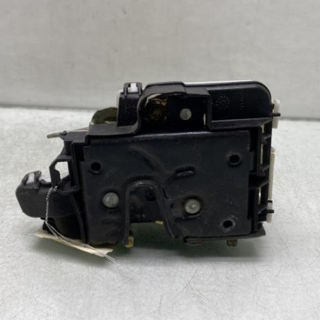 Serrure arriere droit VOLKSWAGEN POLO 3 Photo n°1