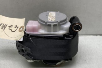 Pretensionneur de ceinture avant droit SEAT LEON 3