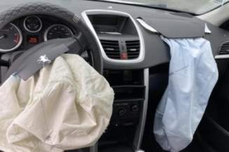 Plage arriere PEUGEOT 207
