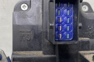 Serrure avant droit RENAULT TRAFIC 2