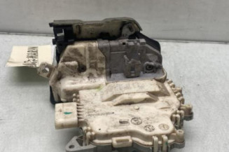 Serrure arriere droit AUDI A4 3