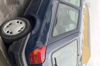 Serrure avant droit FORD FIESTA 3