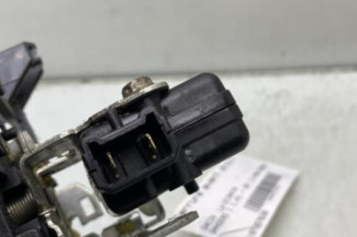 Serrure avant droit DACIA SANDERO 1