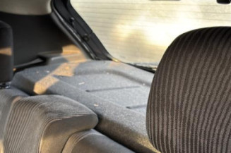 Serrure avant droit DACIA SANDERO 1