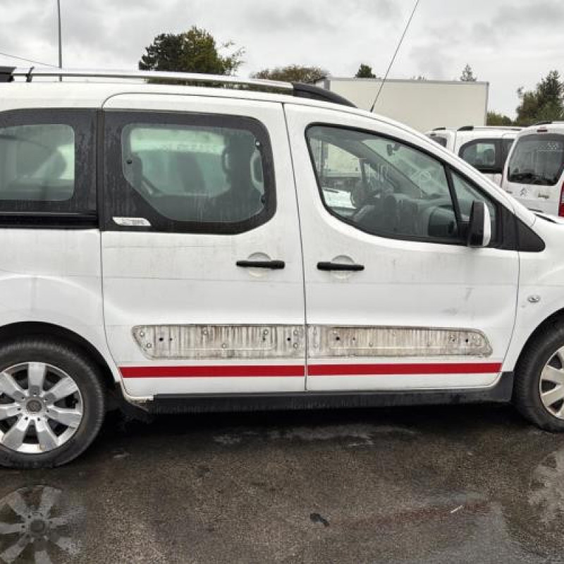 Retroviseur interieur CITROEN BERLINGO 2 Photo n°10