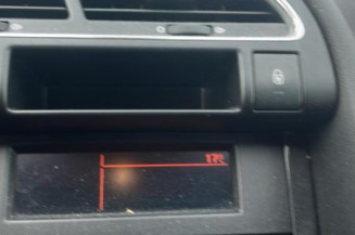 Plage arriere PEUGEOT 3008 1