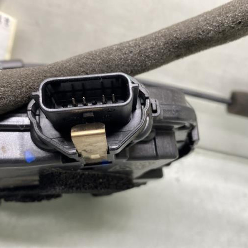 Serrure arriere droit RENAULT CAPTUR 1 Photo n°3