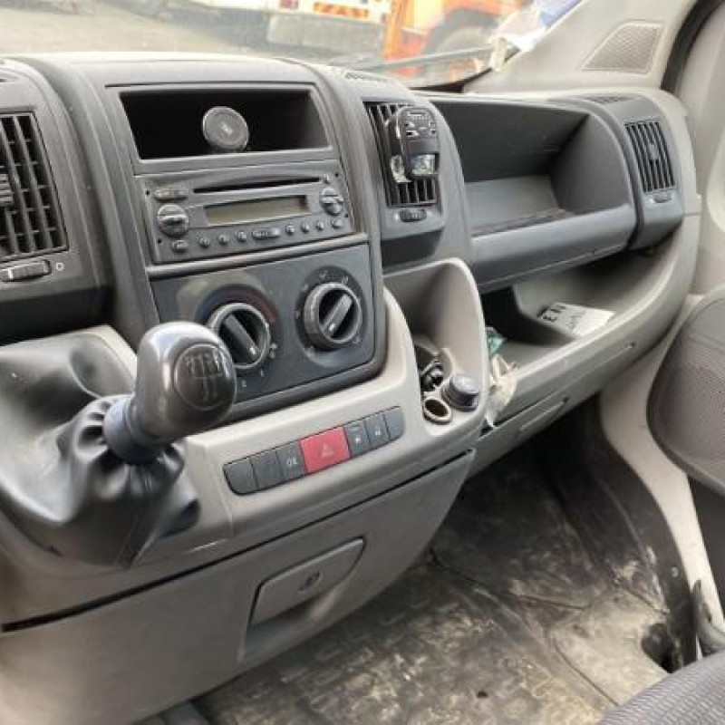 CITROEN JUMPER 3 PHASE 1 2.2 HDI - 16V TURBO Photo n°18