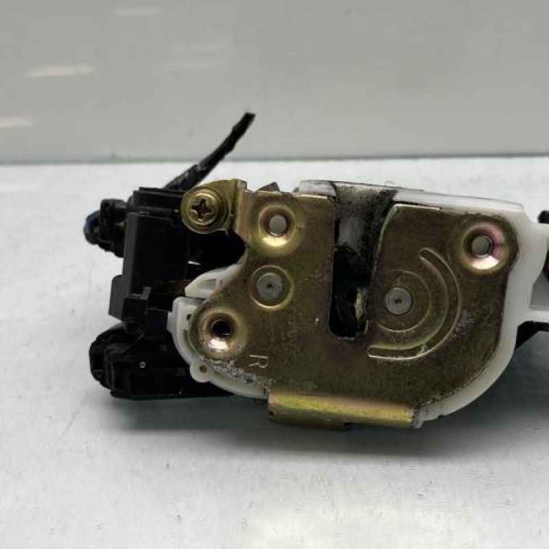 Serrure avant droit MITSUBISHI COLT 6 Photo n°5