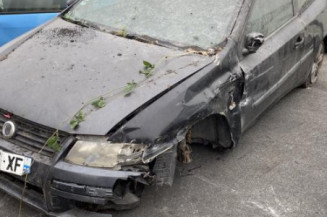 Serrure avant gauche FIAT STILO