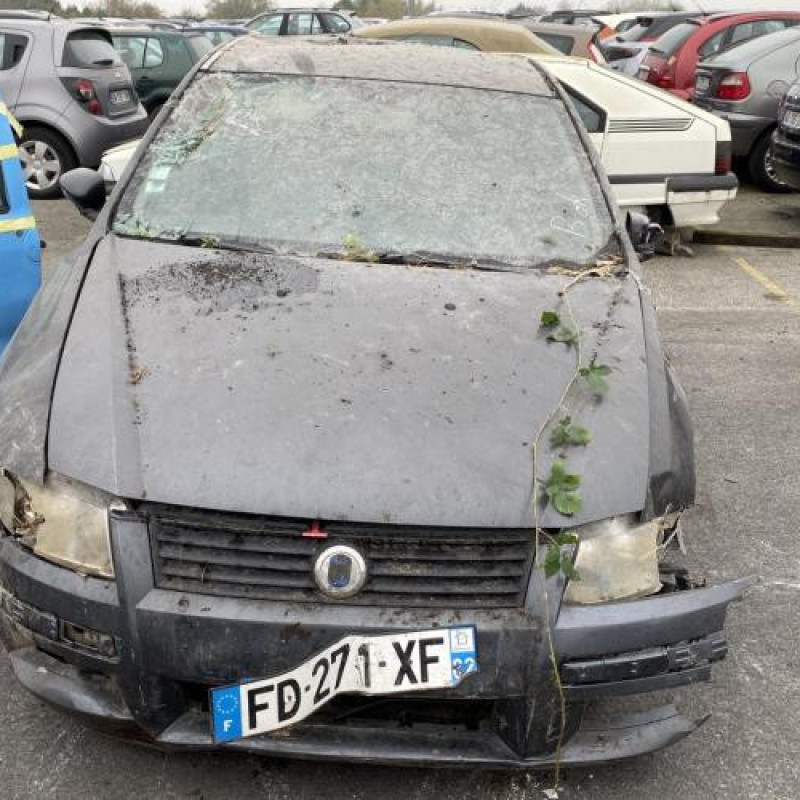 Serrure avant gauche FIAT STILO Photo n°14