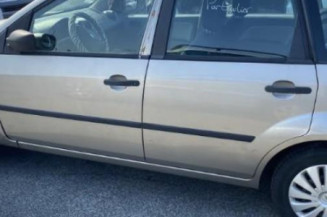 Serrure avant gauche FORD FIESTA 5