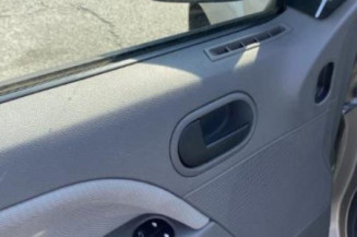 Serrure avant gauche FORD FIESTA 5