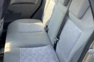 Serrure avant gauche FORD FIESTA 5