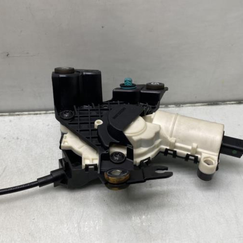 Serrure de coffre PEUGEOT 508 1 SW Photo n°6