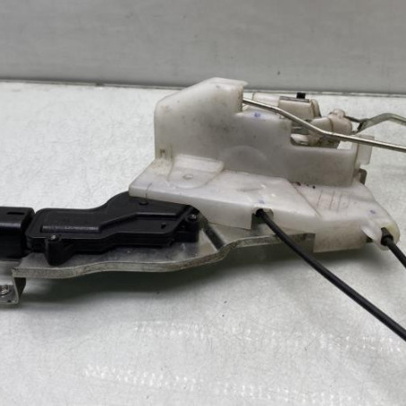 Serrure avant droit SUZUKI ALTO 3