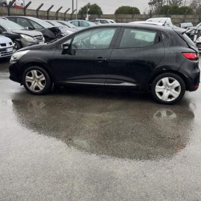 Moteur RENAULT CLIO 4 Photo n°4
