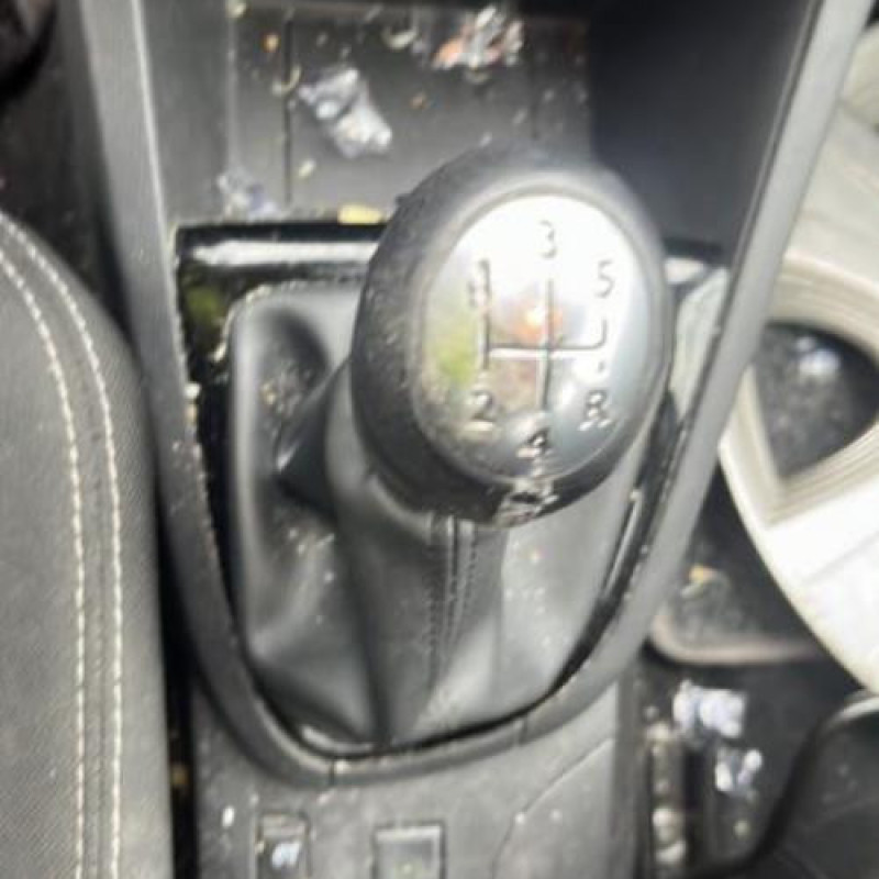 Moteur RENAULT CLIO 4 Photo n°7
