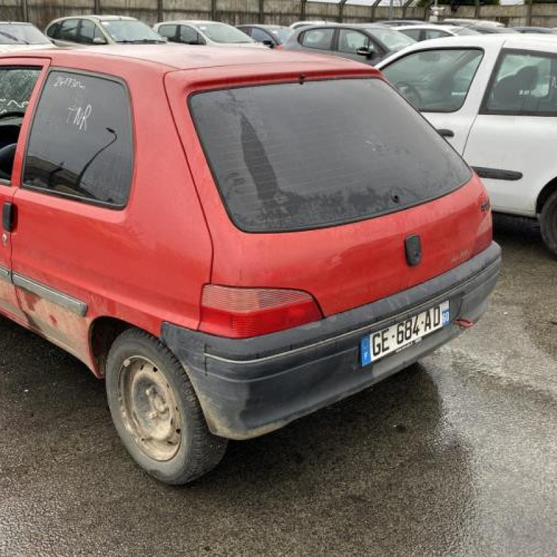 Feu arriere principal droit (feux) PEUGEOT 106 Photo n°4