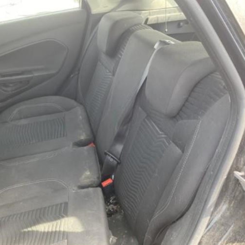 Boite a gants FORD FIESTA 6 Photo n°12