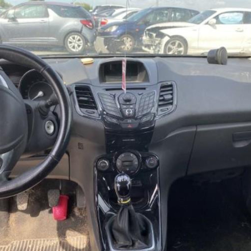Boite a gants FORD FIESTA 6 Photo n°14