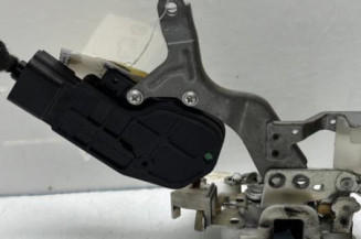 Serrure avant droit PEUGEOT 107