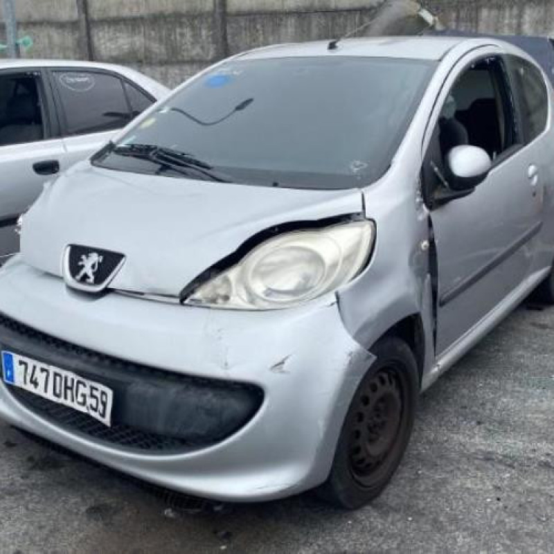 Serrure avant droit PEUGEOT 107 Photo n°6