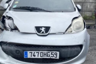Serrure avant droit PEUGEOT 107