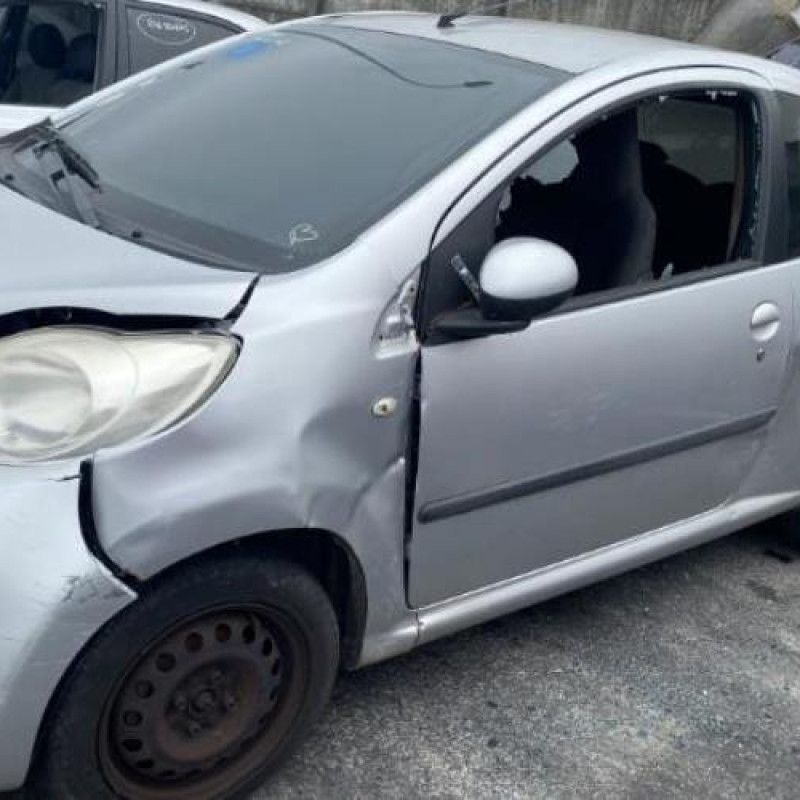 Serrure avant droit PEUGEOT 107 Photo n°13
