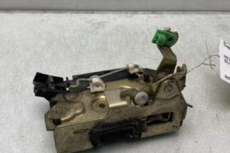 Serrure avant droit RENAULT SUPER 5