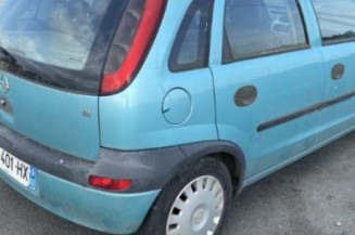 Serrure avant gauche OPEL CORSA C