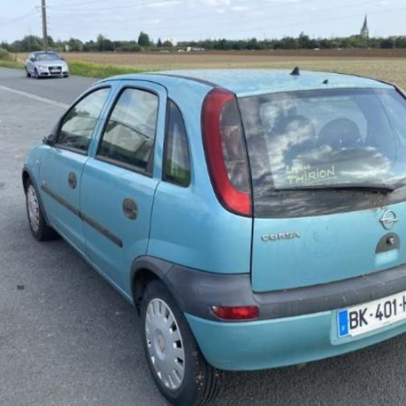 Serrure avant gauche OPEL CORSA C Photo n°8