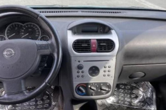 Serrure avant gauche OPEL CORSA C