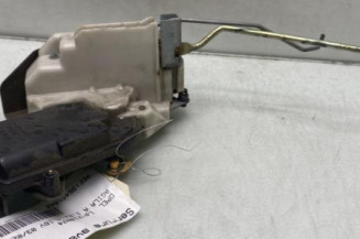 Serrure avant droit OPEL AGILA A