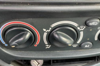 Serrure avant droit RENAULT MEGANE 1